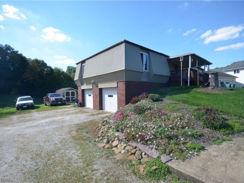 852 Skyside Drive, Clinton, OH 44216 Photo 3