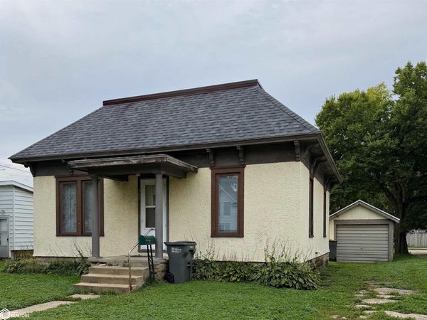505 14Th Street NW, Mason City, IA 50401