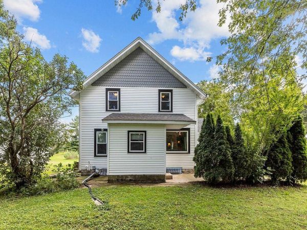 N4302 THOMPSON ROAD, Shiocton, WI 54170