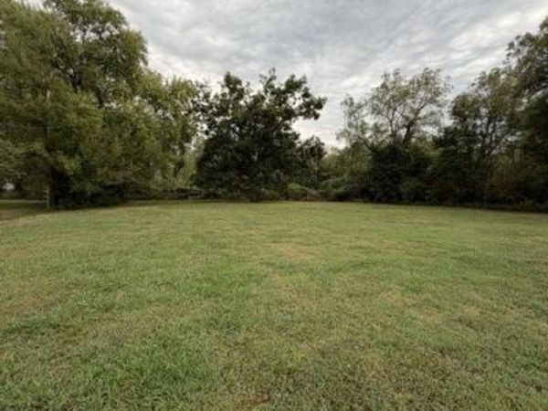 813 Walnut Street , Chelsea, OK 74016