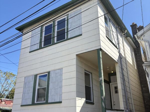 62 Hutson Street, Wilkes-Barre, PA 18702