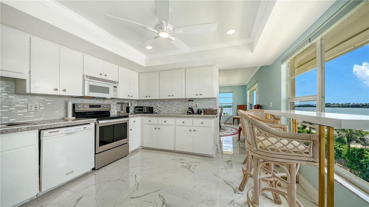 3808 Gulf Of Mexico Drive, Unit E412, Longboat Key, FL 34228 Photo