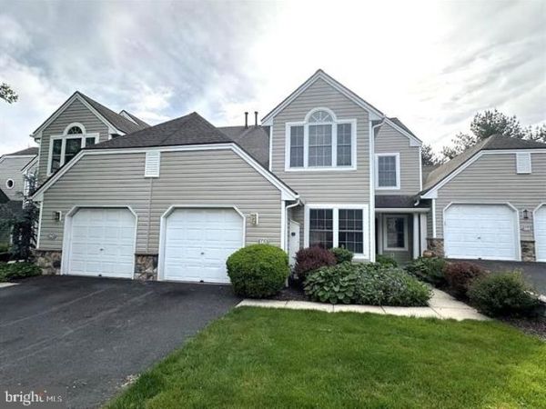 163 HAWTHORNE COURT , READING, PA 19610