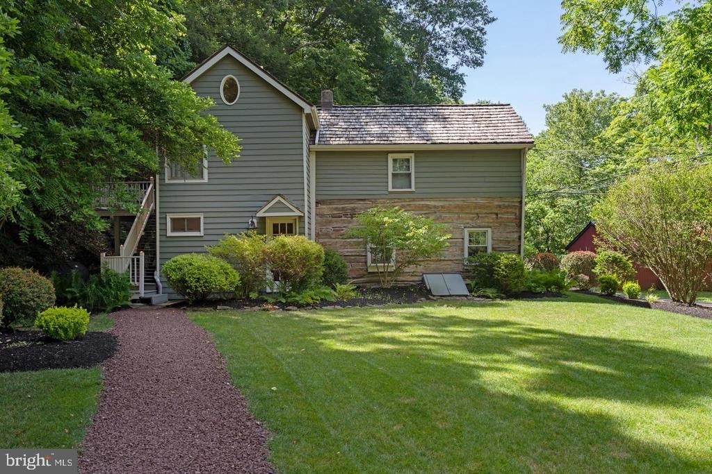 22 UPPER TINICUM CHURCH , ERWINNA, PA 18920