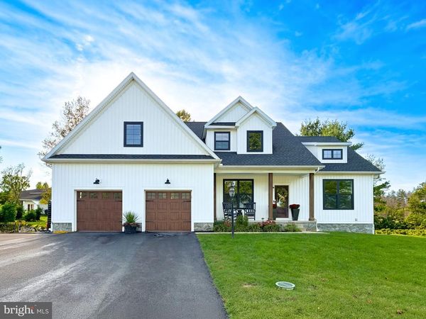 2608 WREN TERRACE , YORK, PA 17403