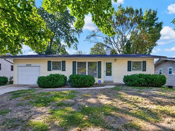 1000 Rogers Lane, Florissant, MO 63033