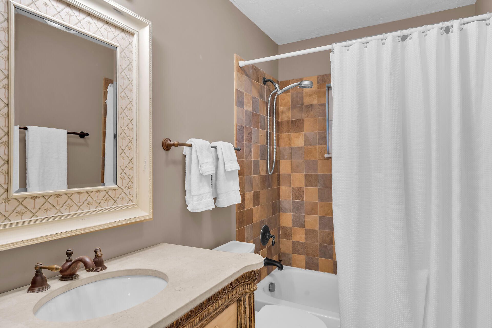 947 Gulf Drive, Summerland Key, FL 33042 Photo