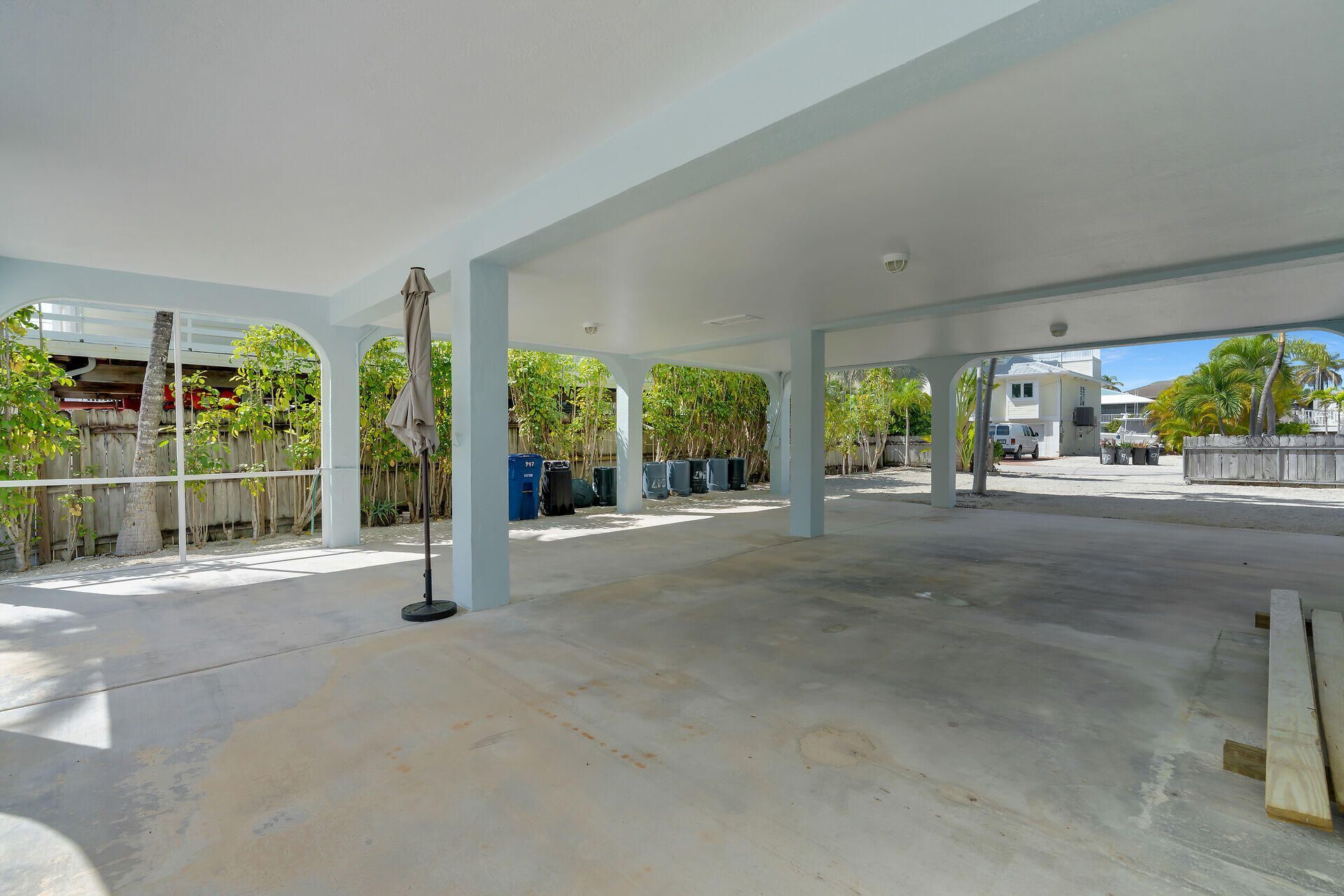 947 Gulf Drive, Summerland Key, FL 33042 Photo