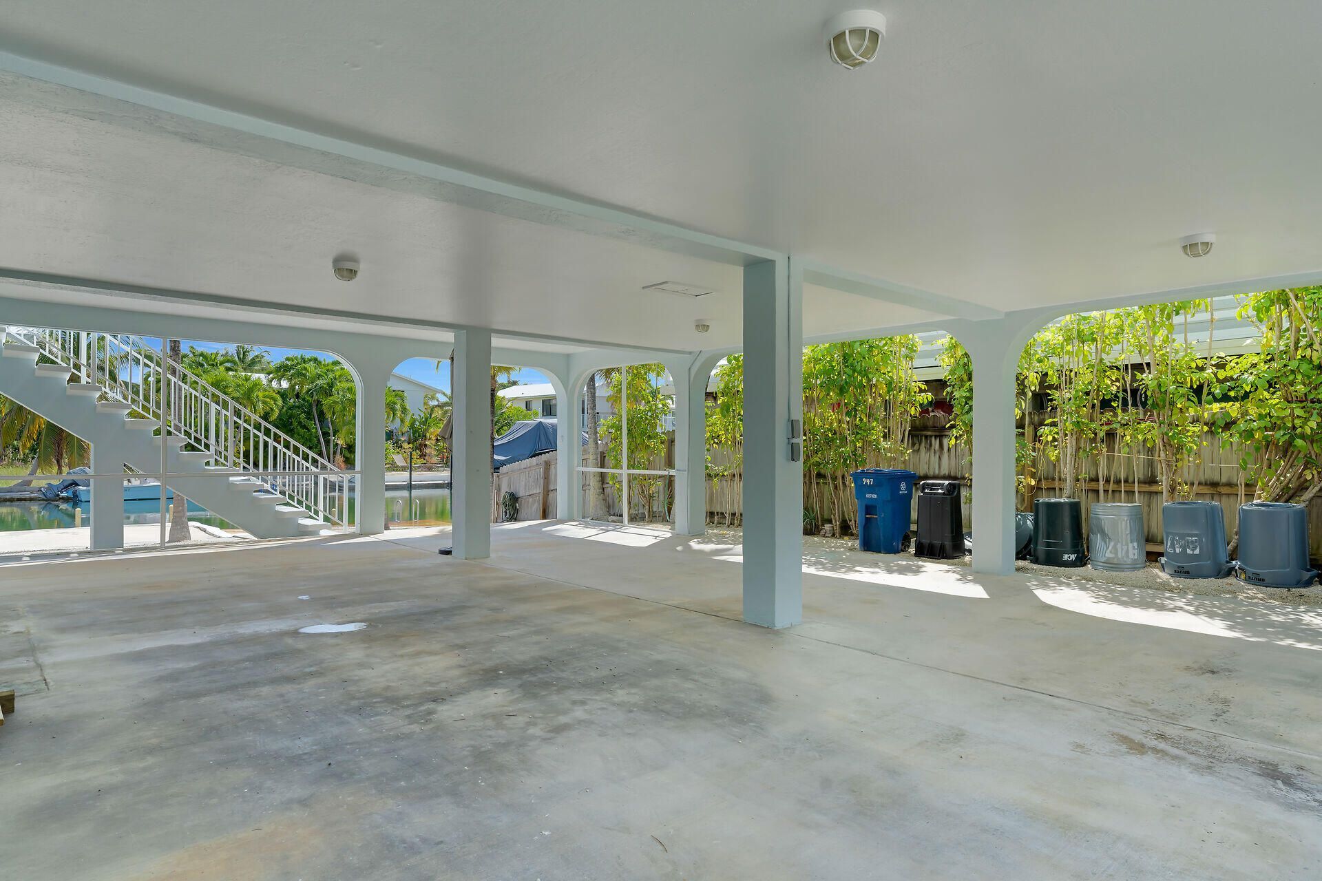 947 Gulf Drive, Summerland Key, FL 33042 Photo