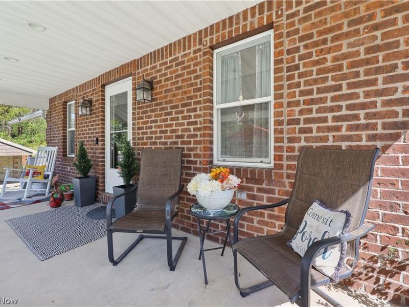 702 Zanesville Street, Beverly, OH 45715 Photo 5