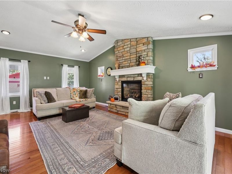 702 Zanesville Street, Beverly, OH 45715 Photo 8