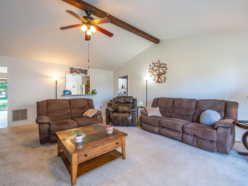 8030 Chipgate Court, Huber Heights, OH 45424 Photo 15