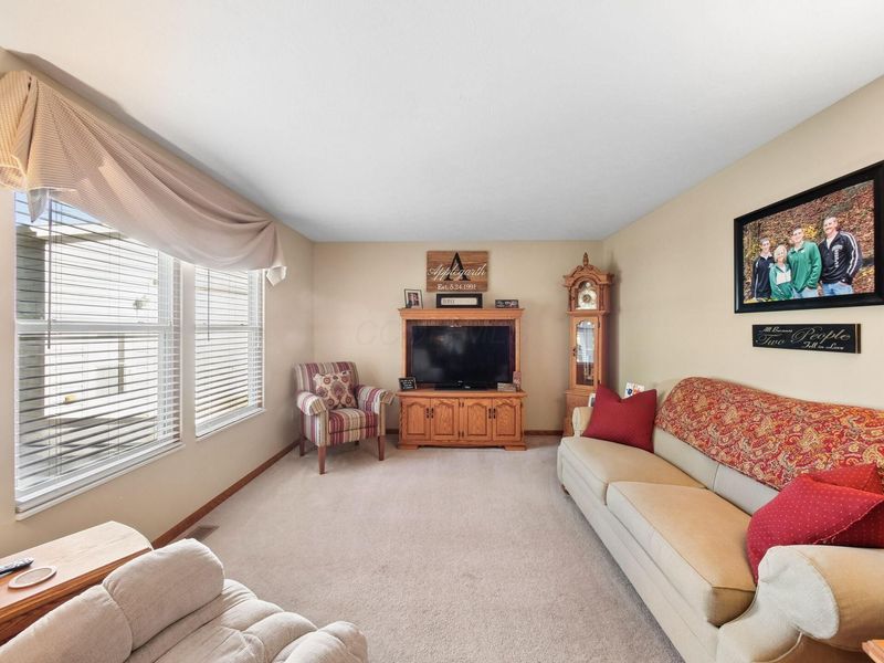 819 Formation Court, Galloway, OH 43119 Photo 14