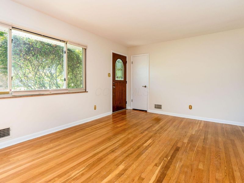 2212 Woodstock Road, Upper Arlington, OH 43221 Photo 5