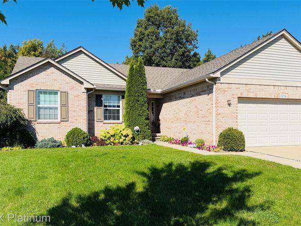 1524 Baypointe Circle , Mundy Township, Mi 48439