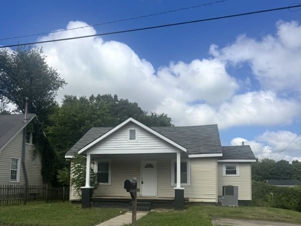 840 Richardson St, Clarksville, TN 37040