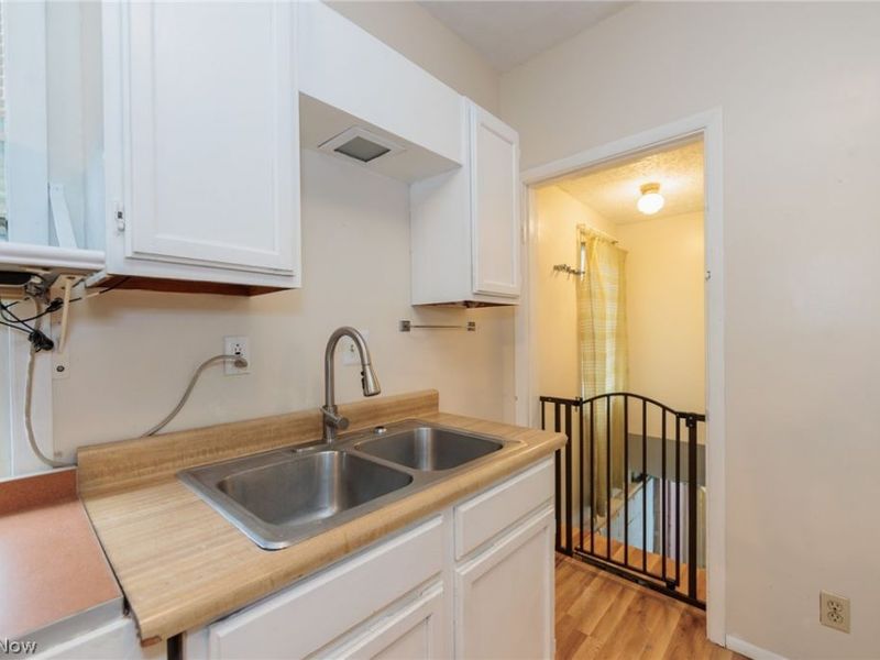 1305 Big Falls Avenue, Akron, OH 44310 Photo 23