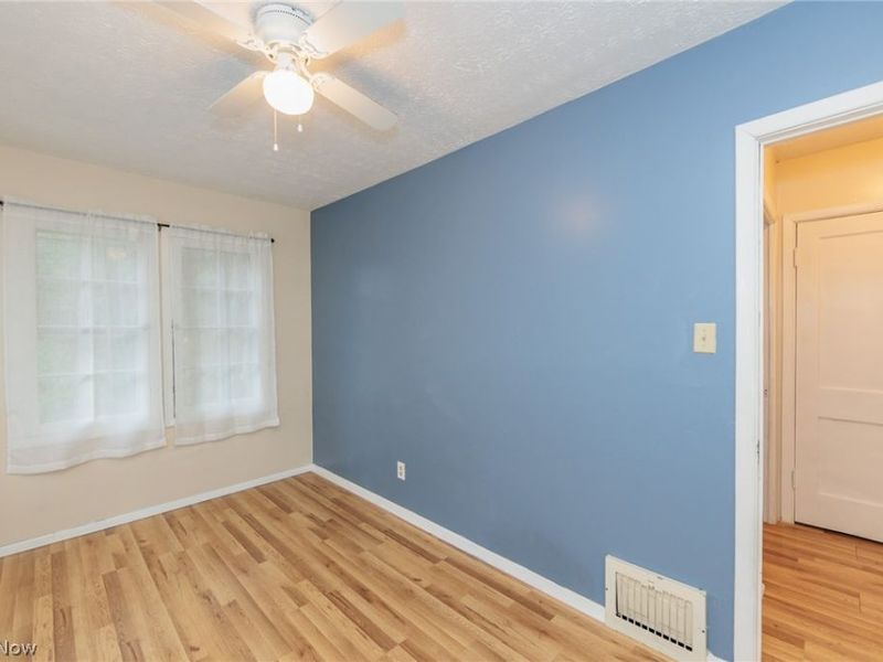 1305 Big Falls Avenue, Akron, OH 44310 Photo 36