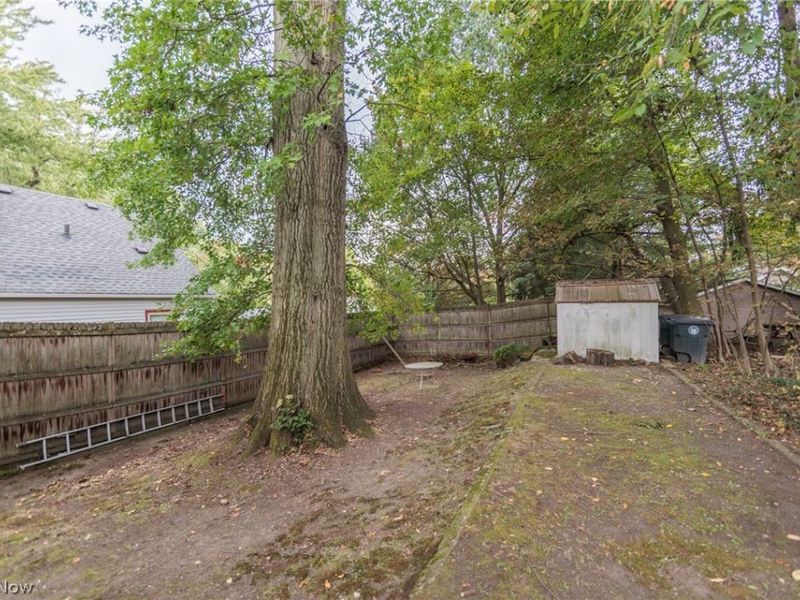 1305 Big Falls Avenue, Akron, OH 44310 Photo 5