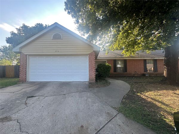 8710 E 60th Street, Tulsa, OK 74145