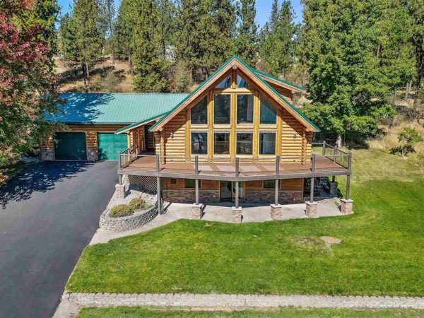 19305 E Granite Ln, Otis Orchards, WA 99027
