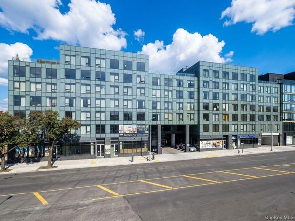 14449 S Northern Boulevard , Unit 412, Flushing, NY 11354