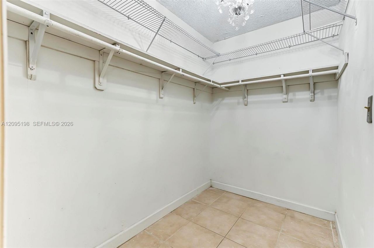 8550 SW 109th Ave , Unit 5-204, Miami, FL 33173 Photo