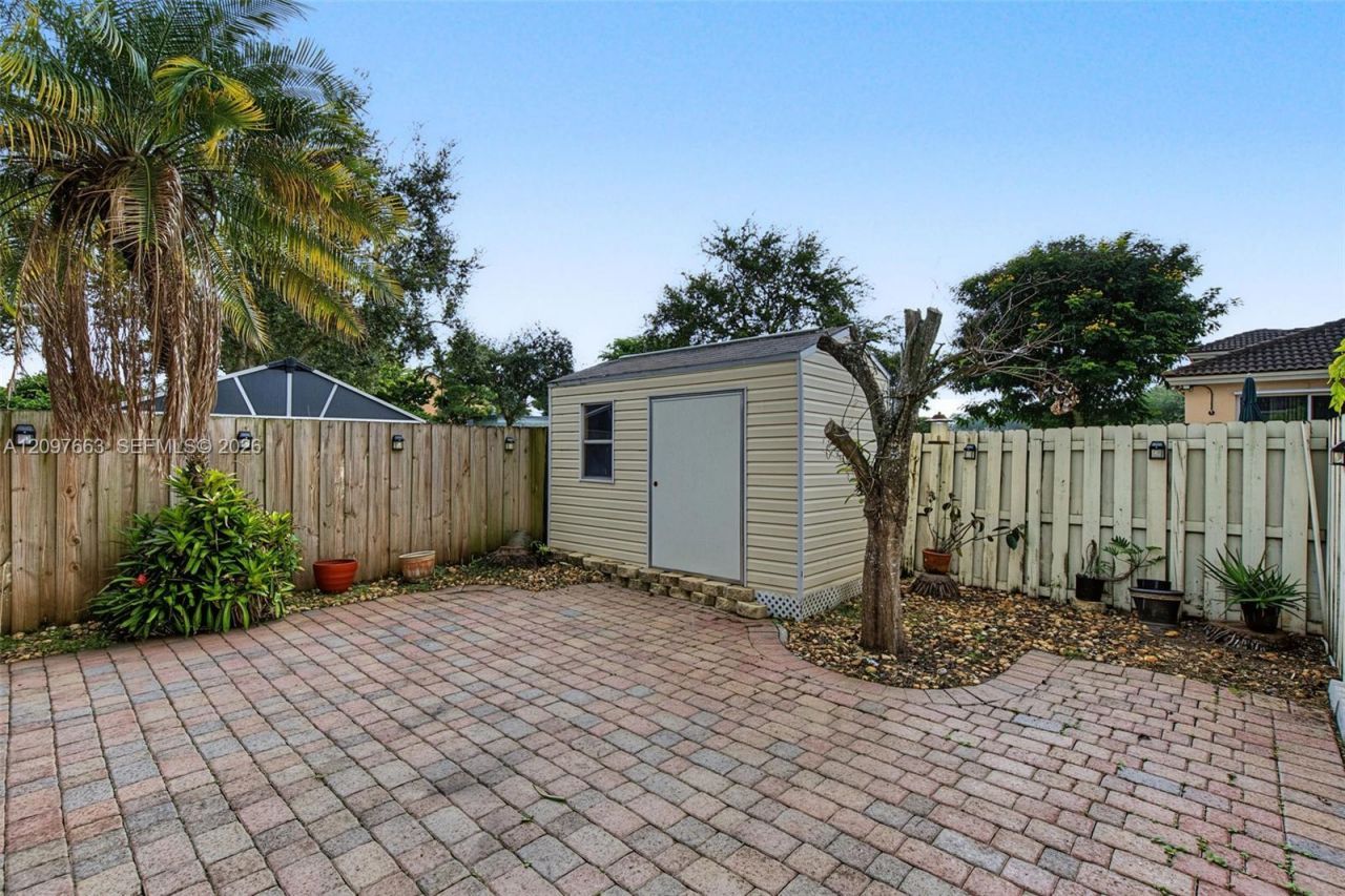 10908 SW 236th Ter , Homestead, FL 33032 Photo