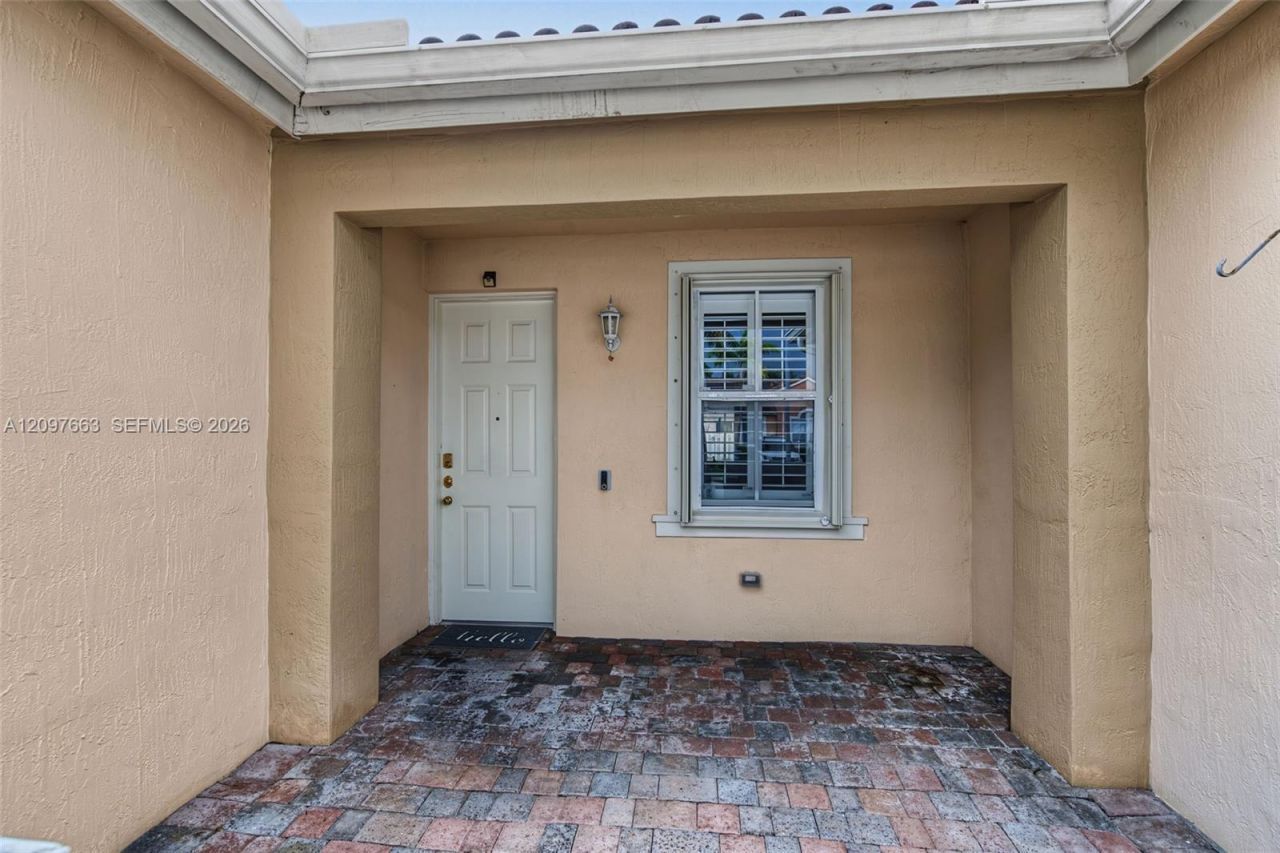 10908 SW 236th Ter , Homestead, FL 33032 Photo
