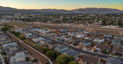 2219 Butte Creek Drive, Sparks, NV 89436 Photo