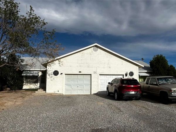 1851 Sycamore Avenue , Pahrump, NV 89048