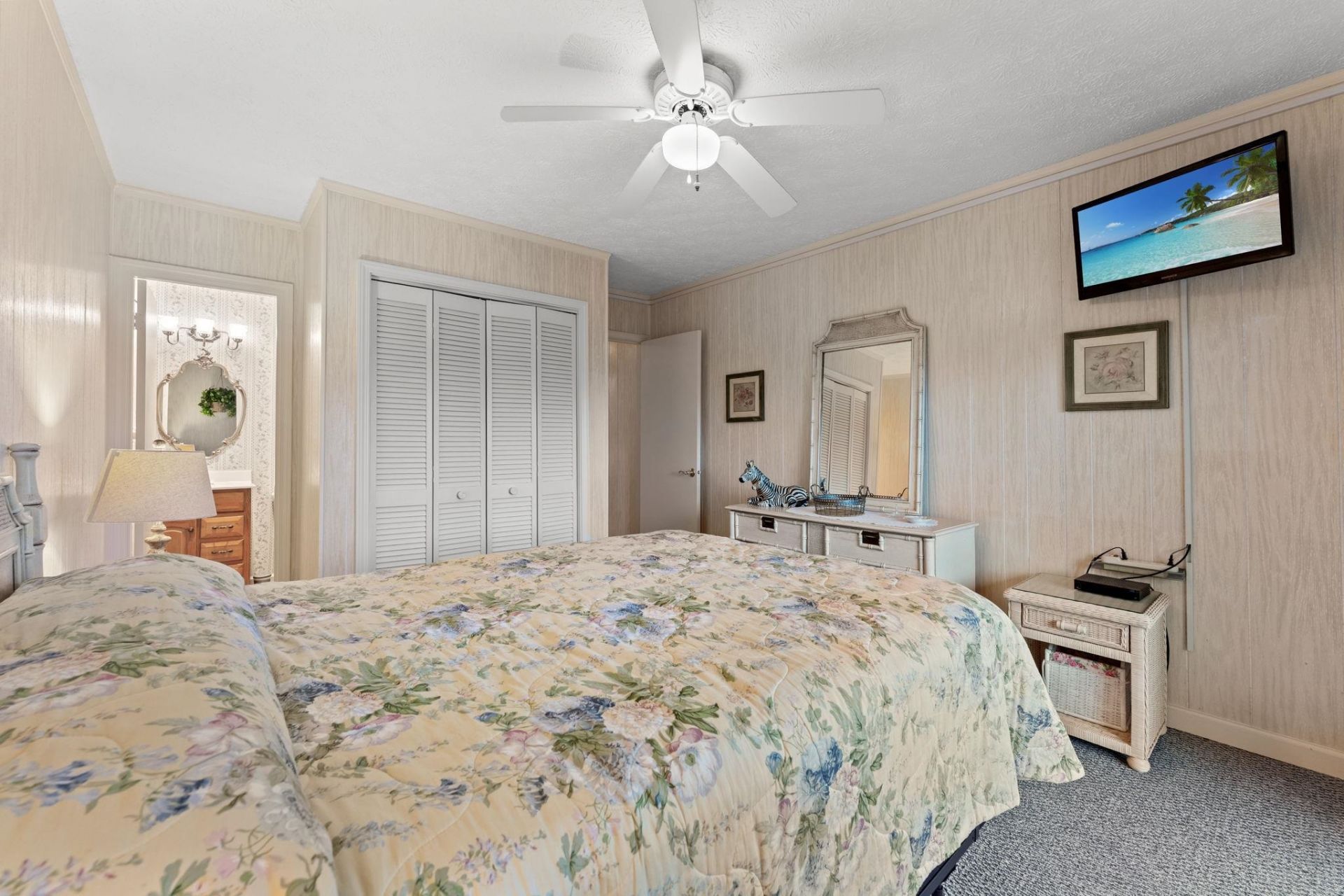 9501 Shore Dr. Photo 11