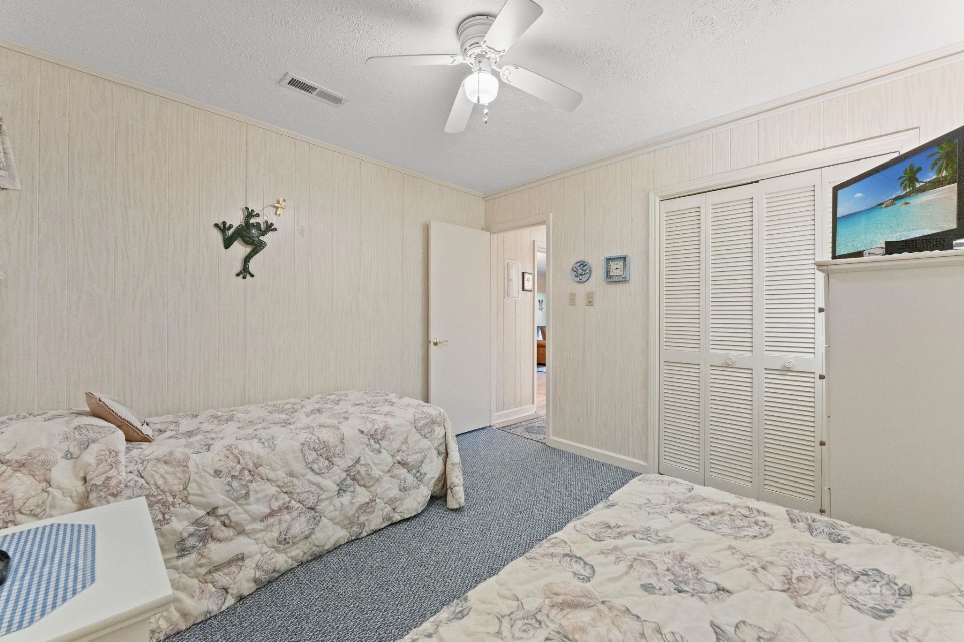 9501 Shore Dr. Photo 14