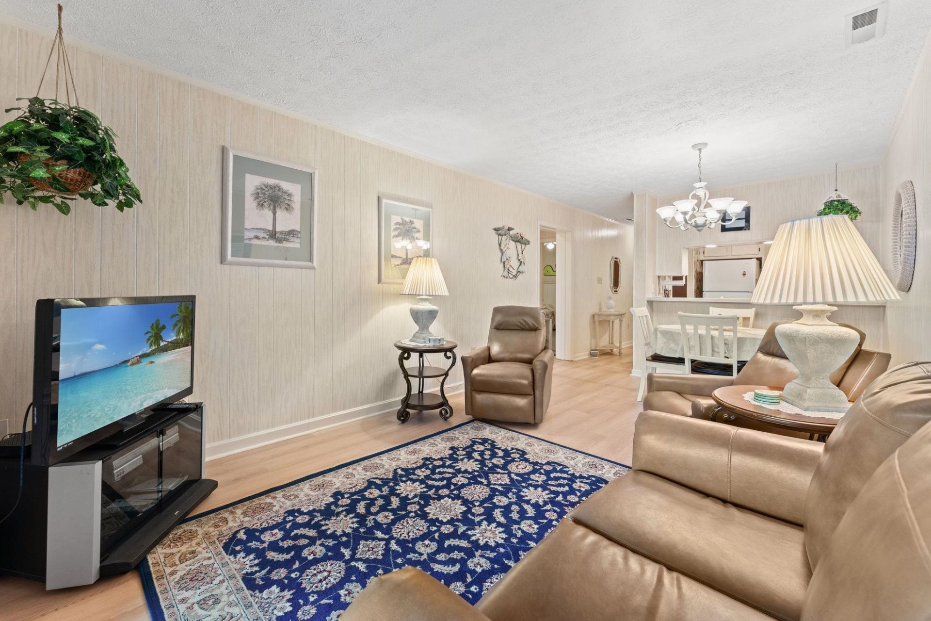 9501 Shore Dr. Photo 9