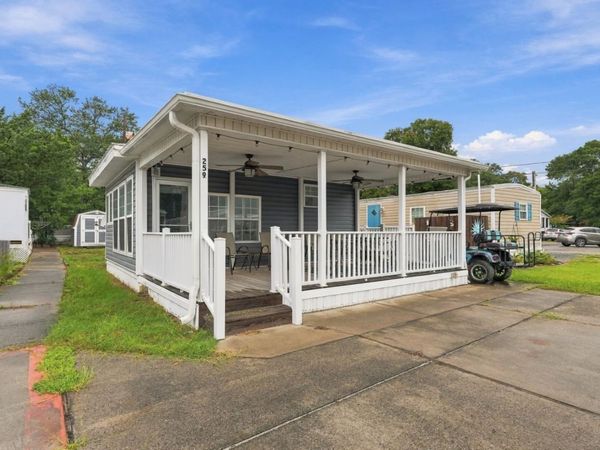9700 Kings Rd. , Myrtle Beach, SC 29572