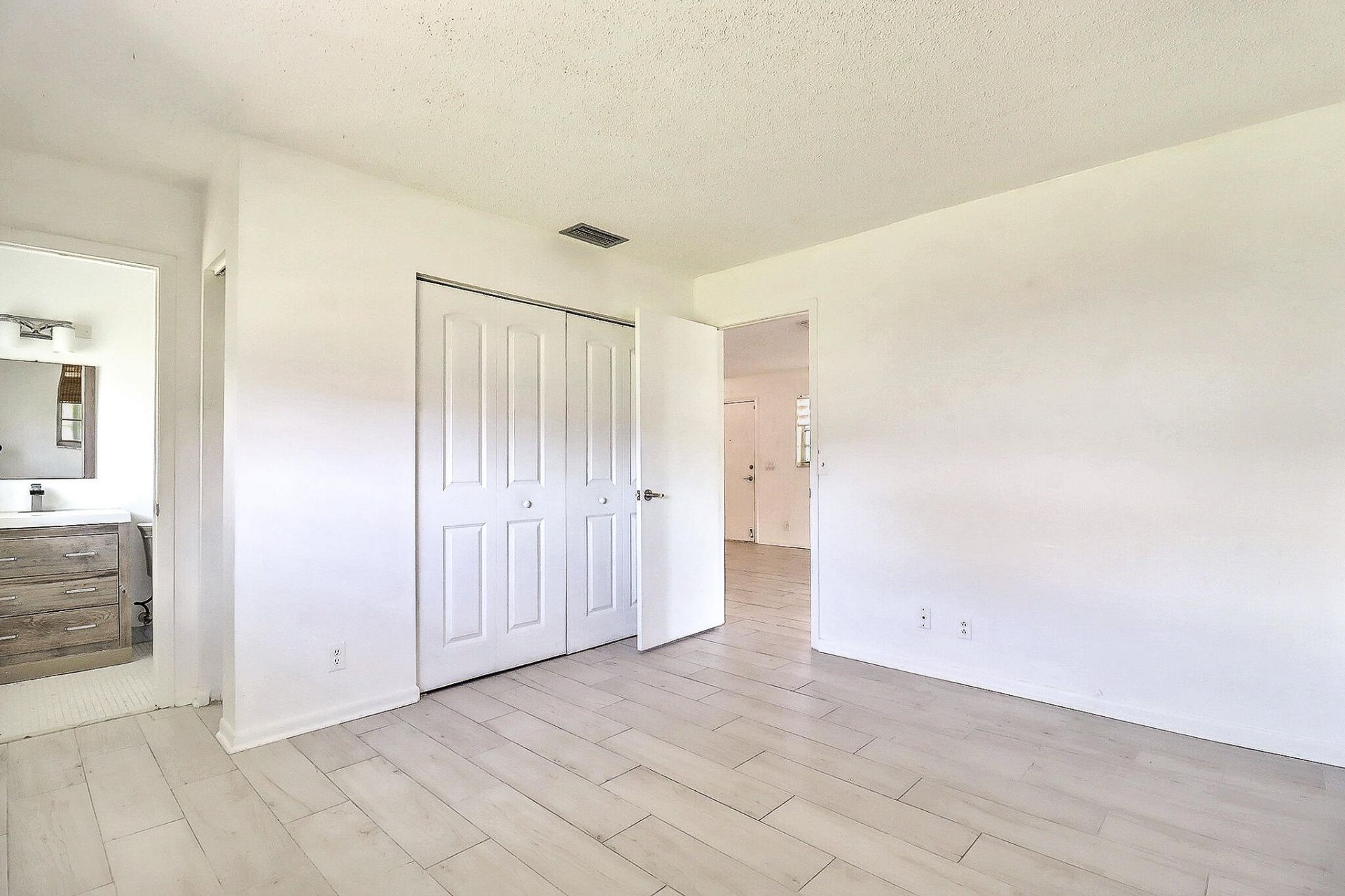 450 Bluebird Lane, Delray Beach, FL 33445 Photo
