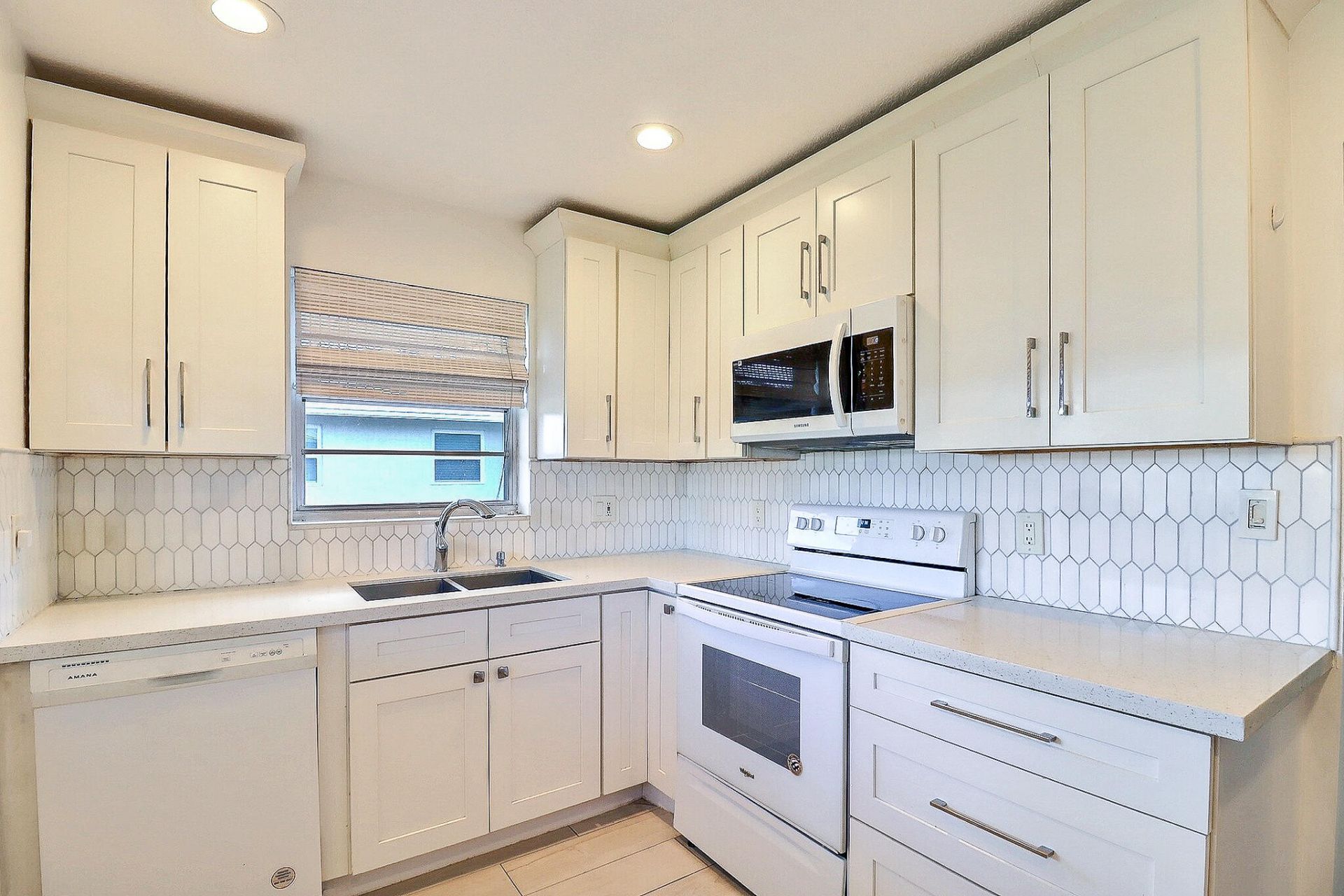 450 Bluebird Lane, Delray Beach, FL 33445 Photo