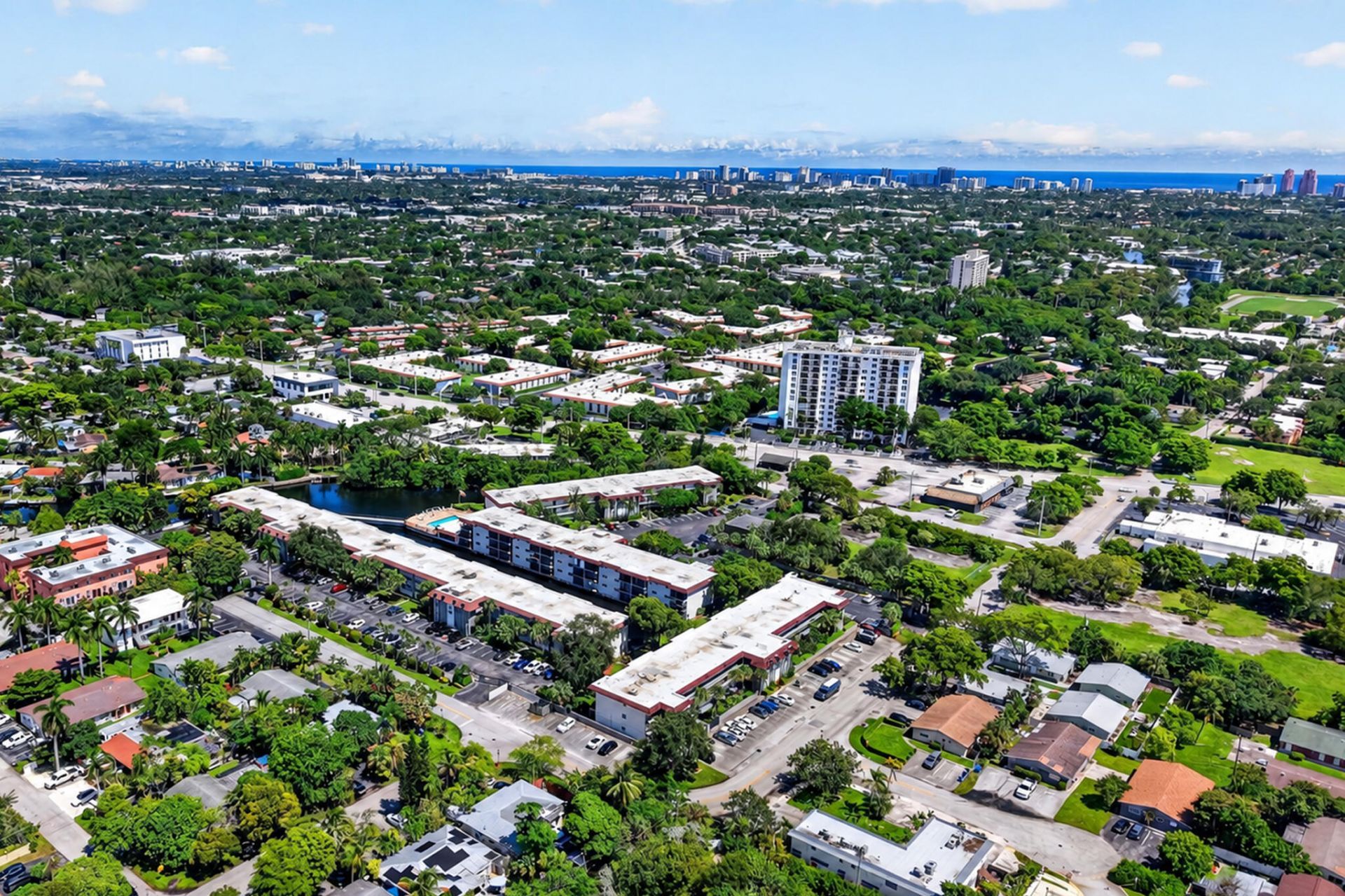 1750 NW 3rd Terrace, Unit 303C, Fort Lauderdale, FL 33311 Photo
