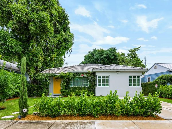 910 N M Street, Lake Worth Beach, FL 33460
