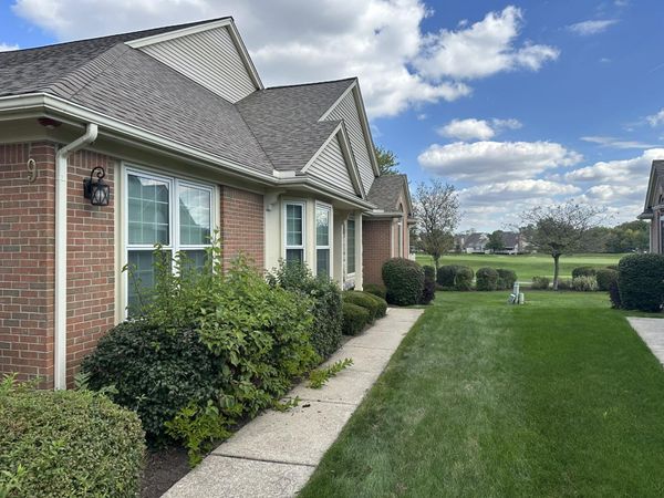 2561 Cleveland Way, Canton, MI 48188