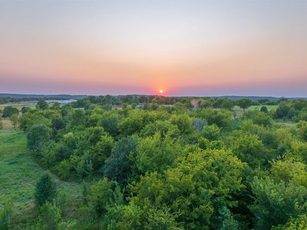 5 W 195th Street S, Mounds, OK 74047