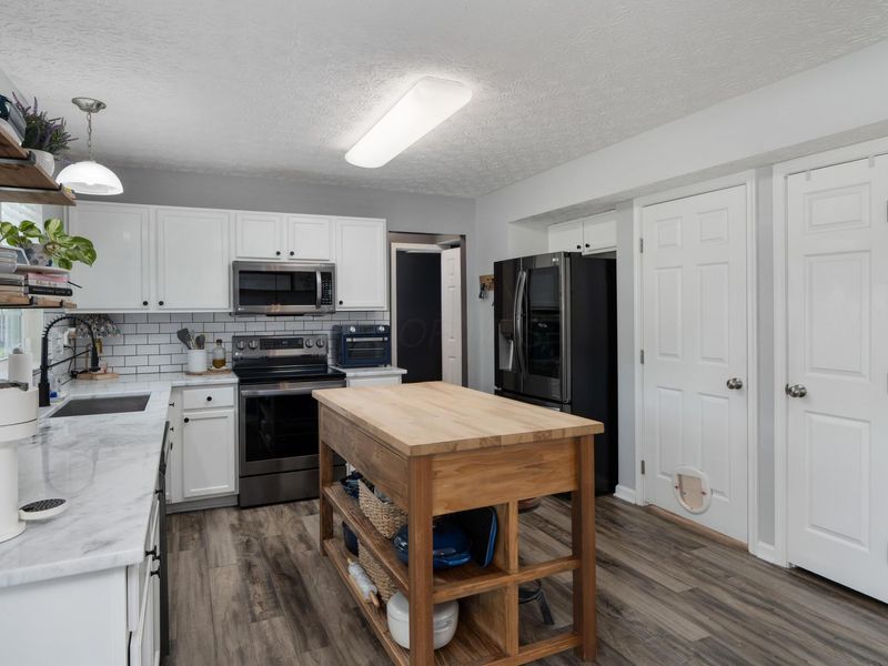 1380 Celtic Drive, Pataskala, OH 43062 Photo 10