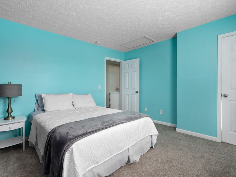 1380 Celtic Drive, Pataskala, OH 43062 Photo 18