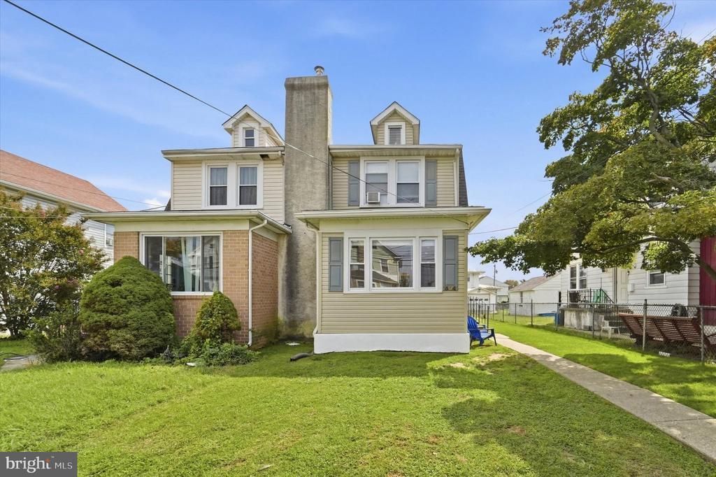 504 URBAN AVENUE, GLENOLDEN, PA 19036