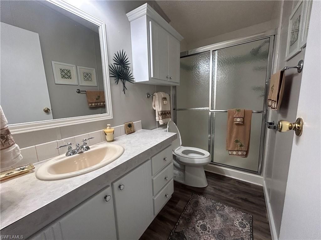 10561 Lake Loop Rd , Unit 37M, North Fort Myers, FL 33903 Photo