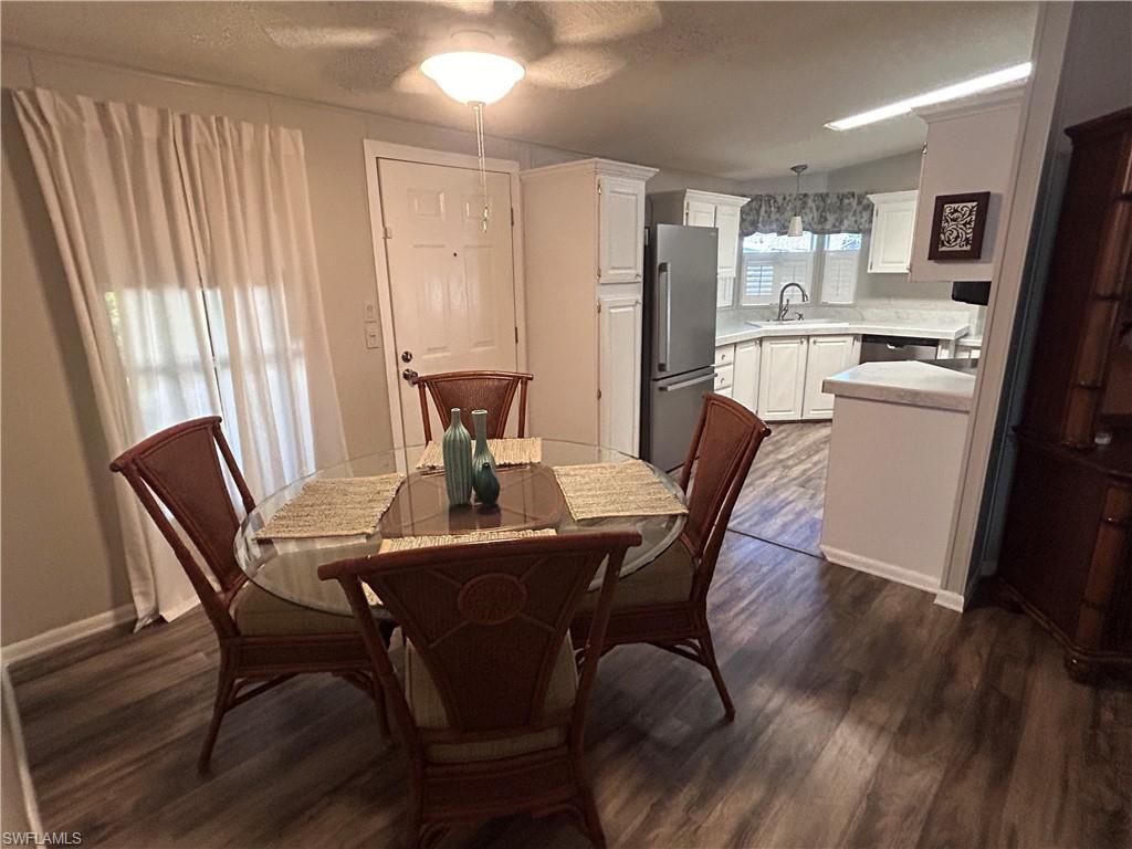 10561 Lake Loop Rd , Unit 37M, North Fort Myers, FL 33903 Photo