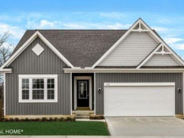 8230 Brittany Drive NW, Canal Winchester, OH 43110
