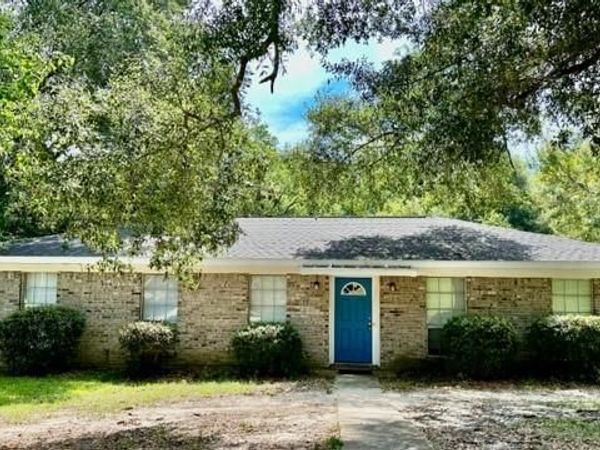 128 Vanderbilt Drive, Mobile, AL 36608