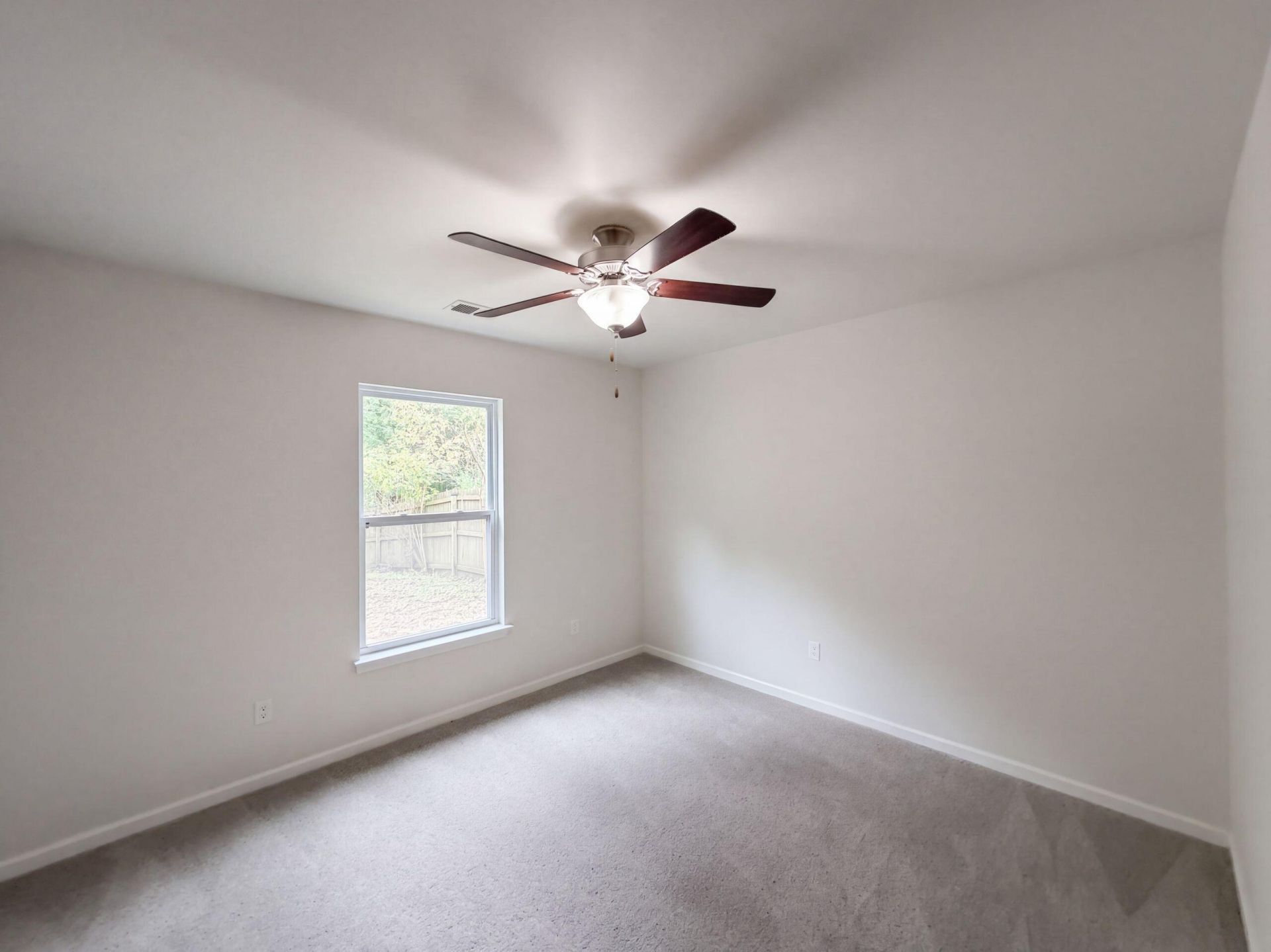 168 Brittondale Road Photo 8