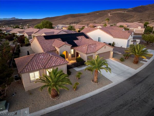 2432 Anderson Park Drive, Henderson, NV 89044